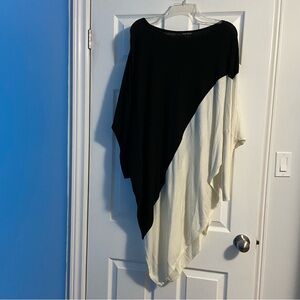 White House Black Market Black & Ivory Long Sleeve Knit Tunic Sweater Size L